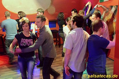 Salsa-Kurse im Sencillito Mostardstrasse Aachen