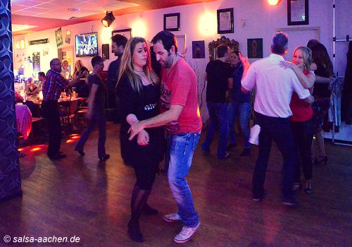 Salsa im Time Out in Eschweiler